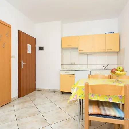 Mrakovcic2 By Interhome